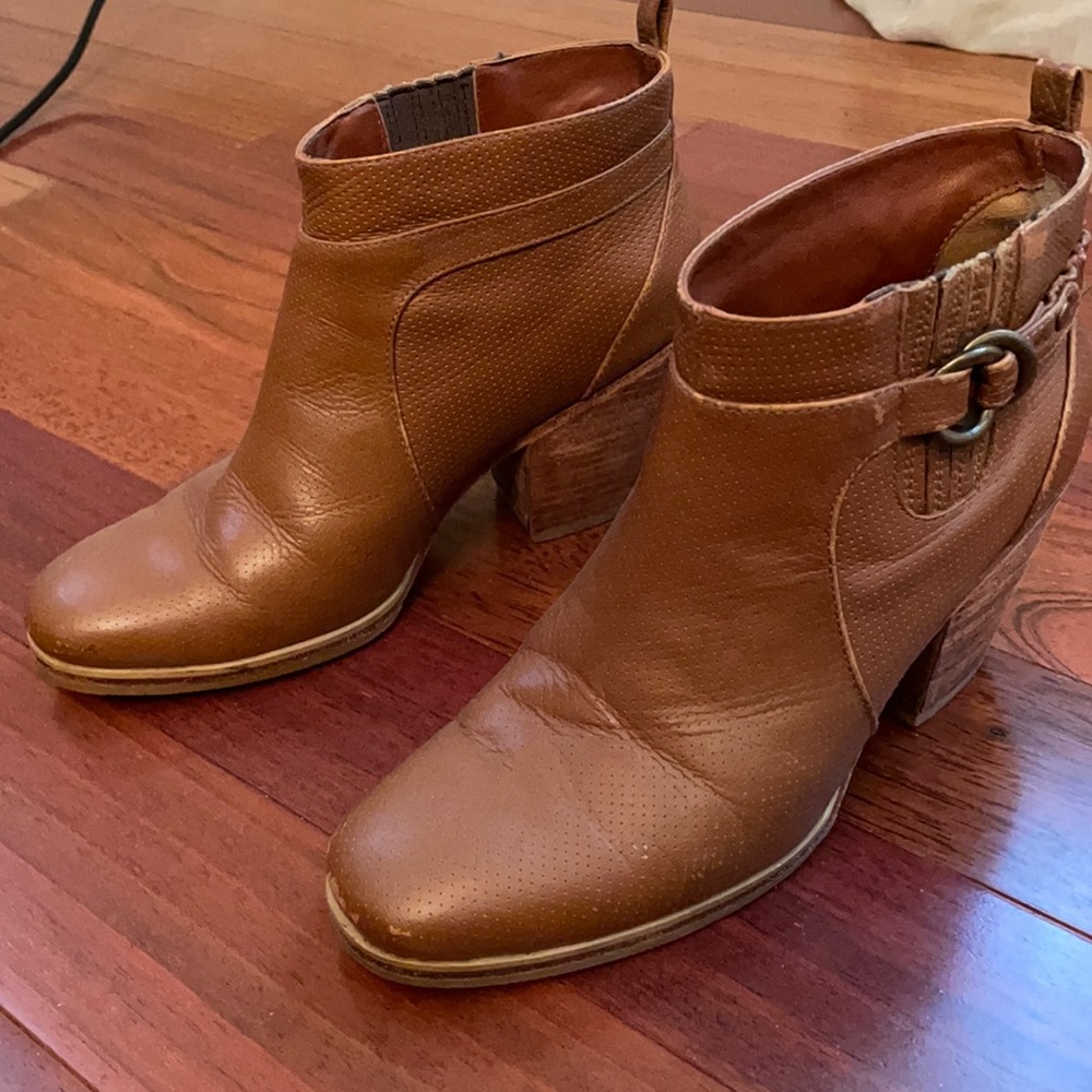 Rachel comey Hitch boots tan 6
